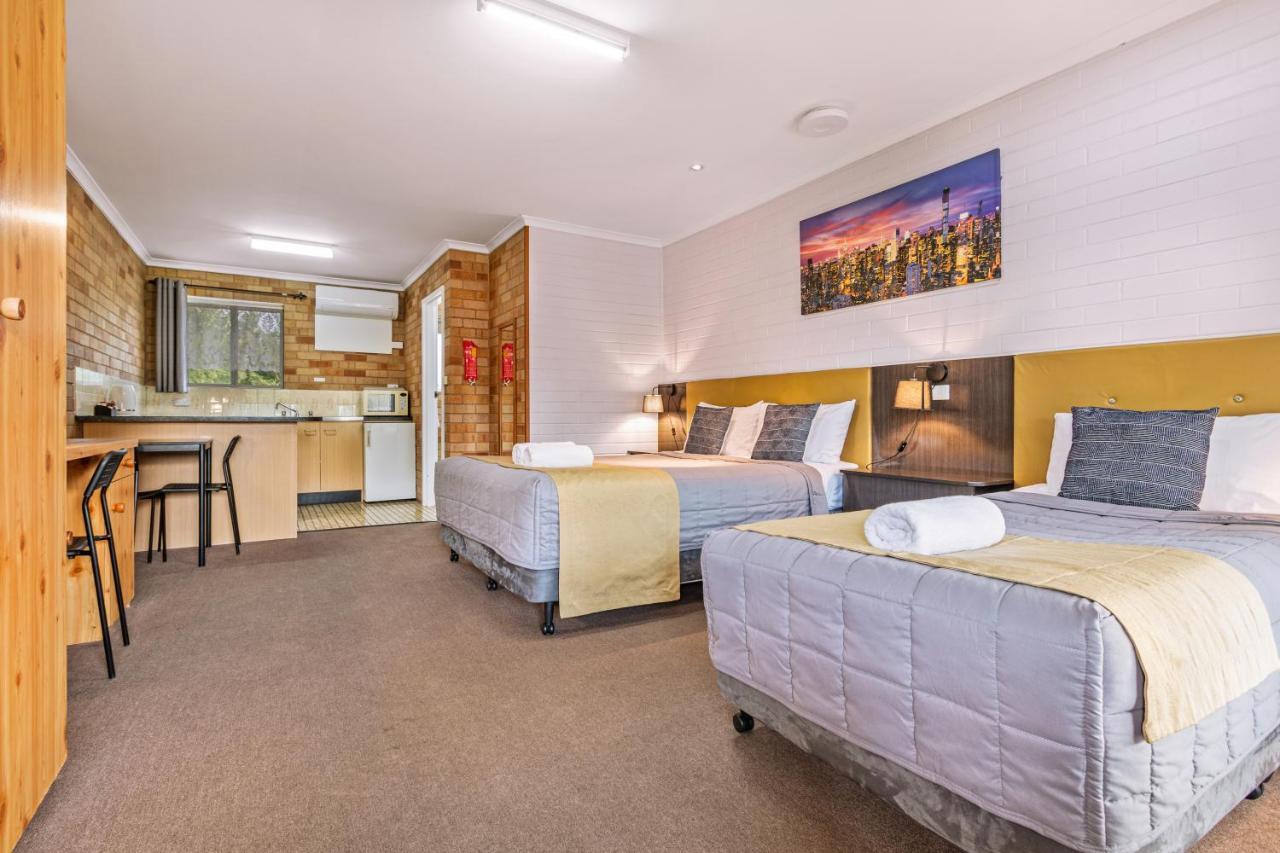 Burringa Garden 3* Wagga Wagga