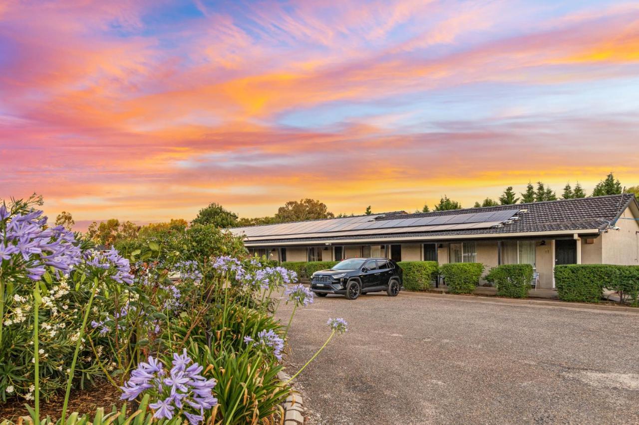 Burringa Garden Motel